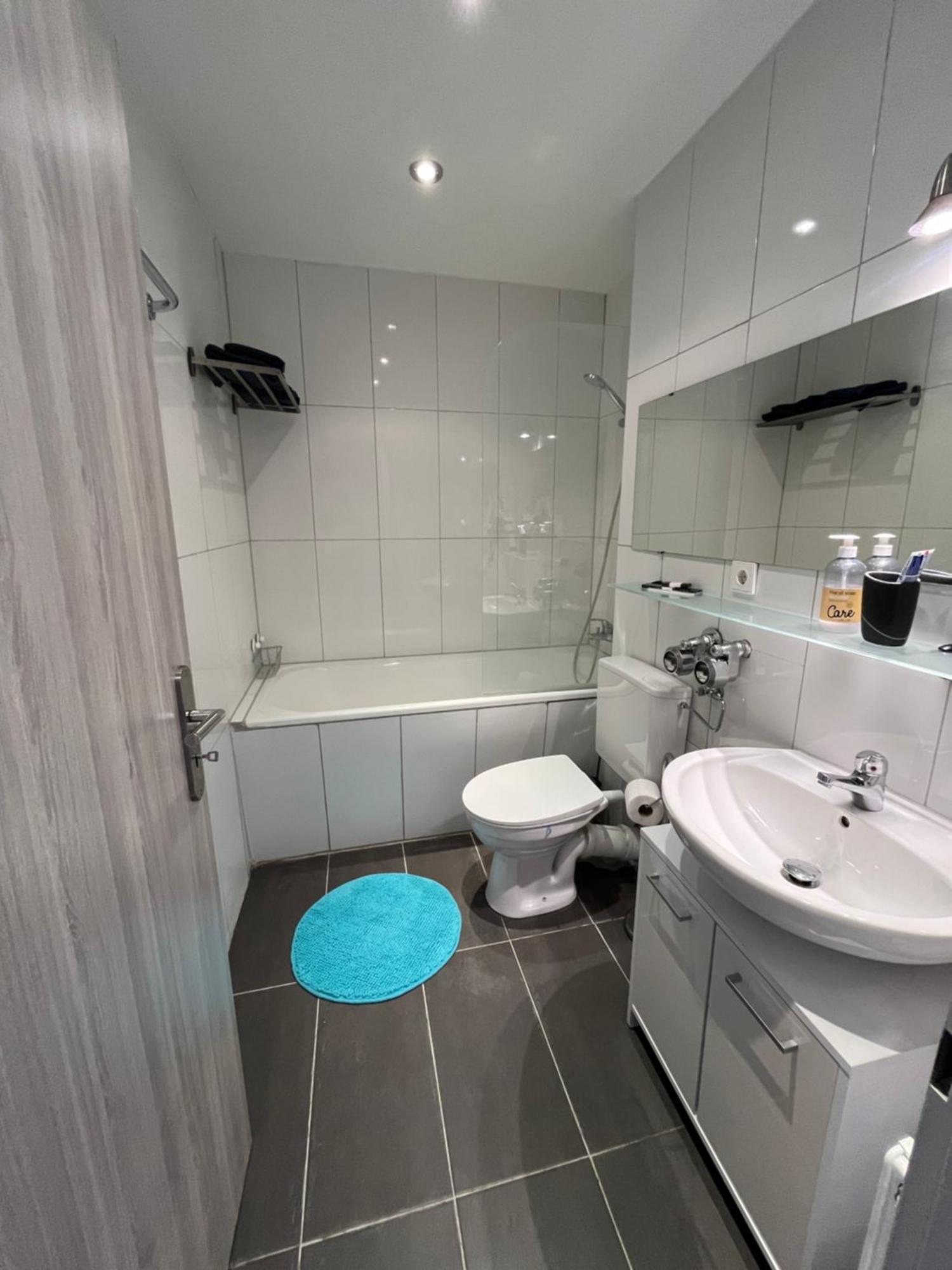 Balance Apartment Duesseldorf - Neuss With Parking 外观 照片